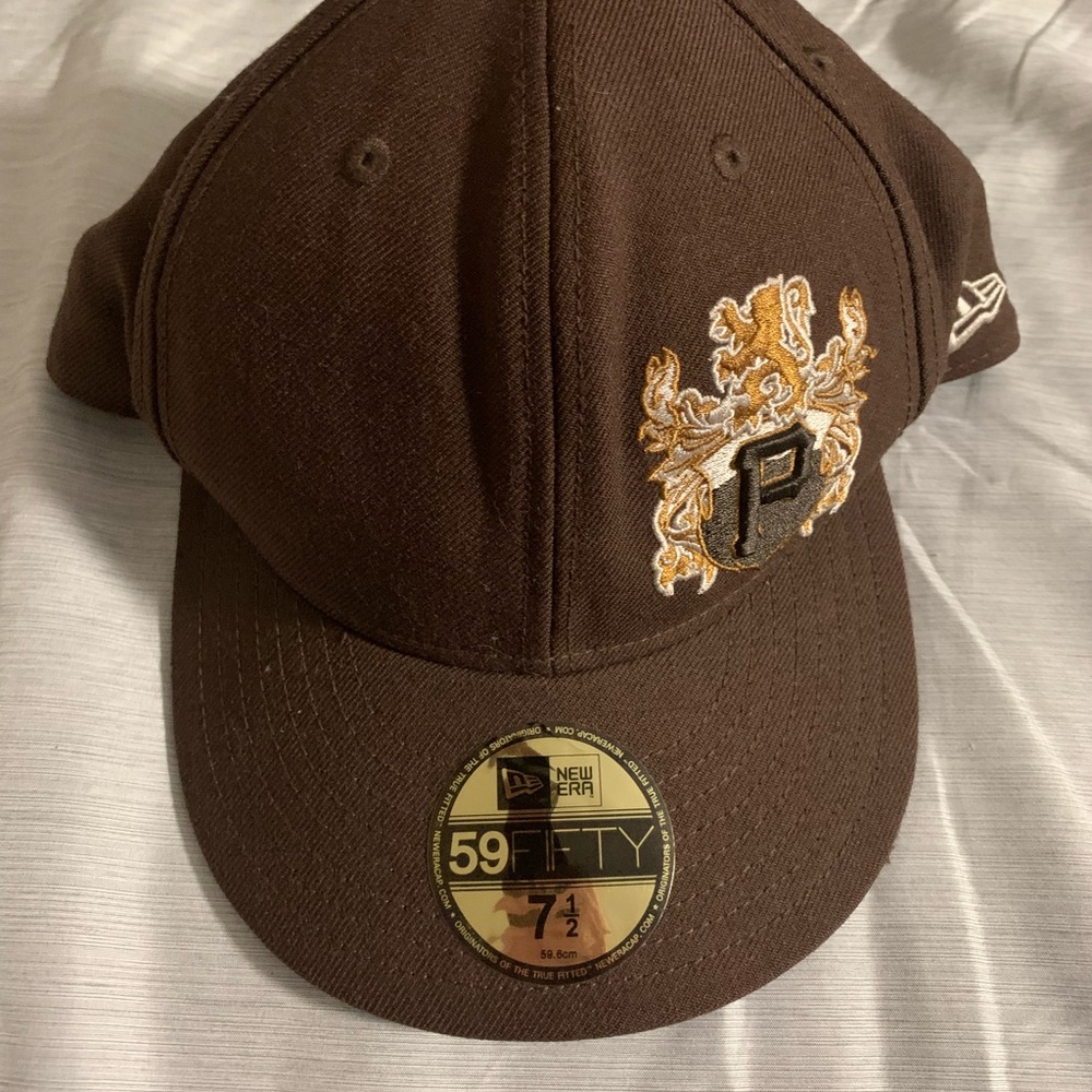 Pittsburgh Pirates Lion Crest Hat 7 1/2